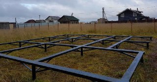 Купить металлические сваи для фундамента в Муравленко с установкой под ключ цена от 1898 руб