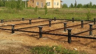 Установка и монтаж - винтовые сваи в Муравленко для свайного фундамента дома. Цена от 2109 руб - видео закручивание